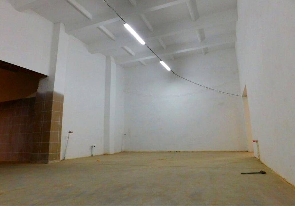 1762158305996158