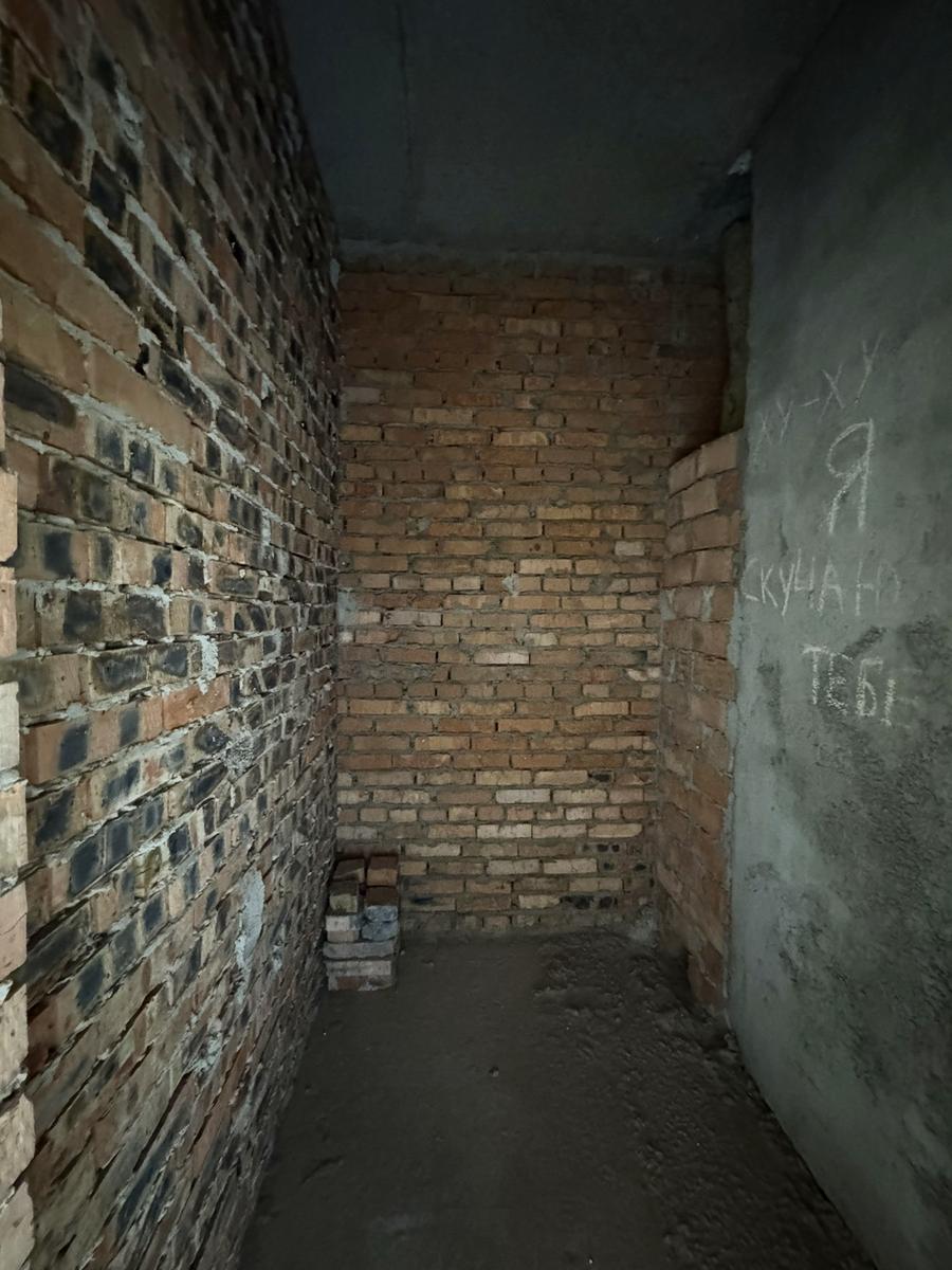 1834166217007158