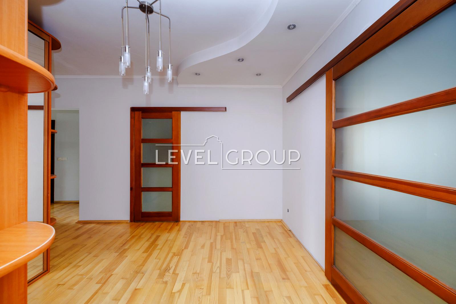 Багатокімнатна квартира за адресою вул. Ернста (площа 113,3 м²) - Atlanta.ua - фото 12