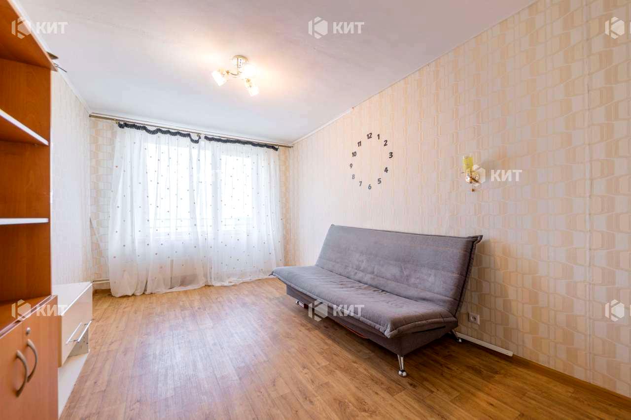 1832006669812017