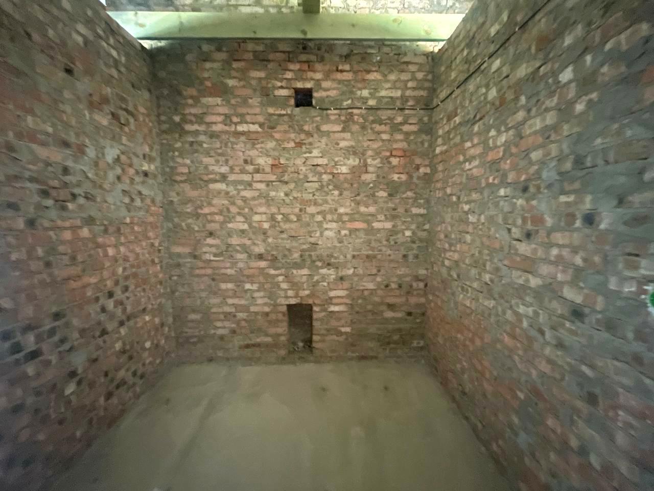 1836615118170171
