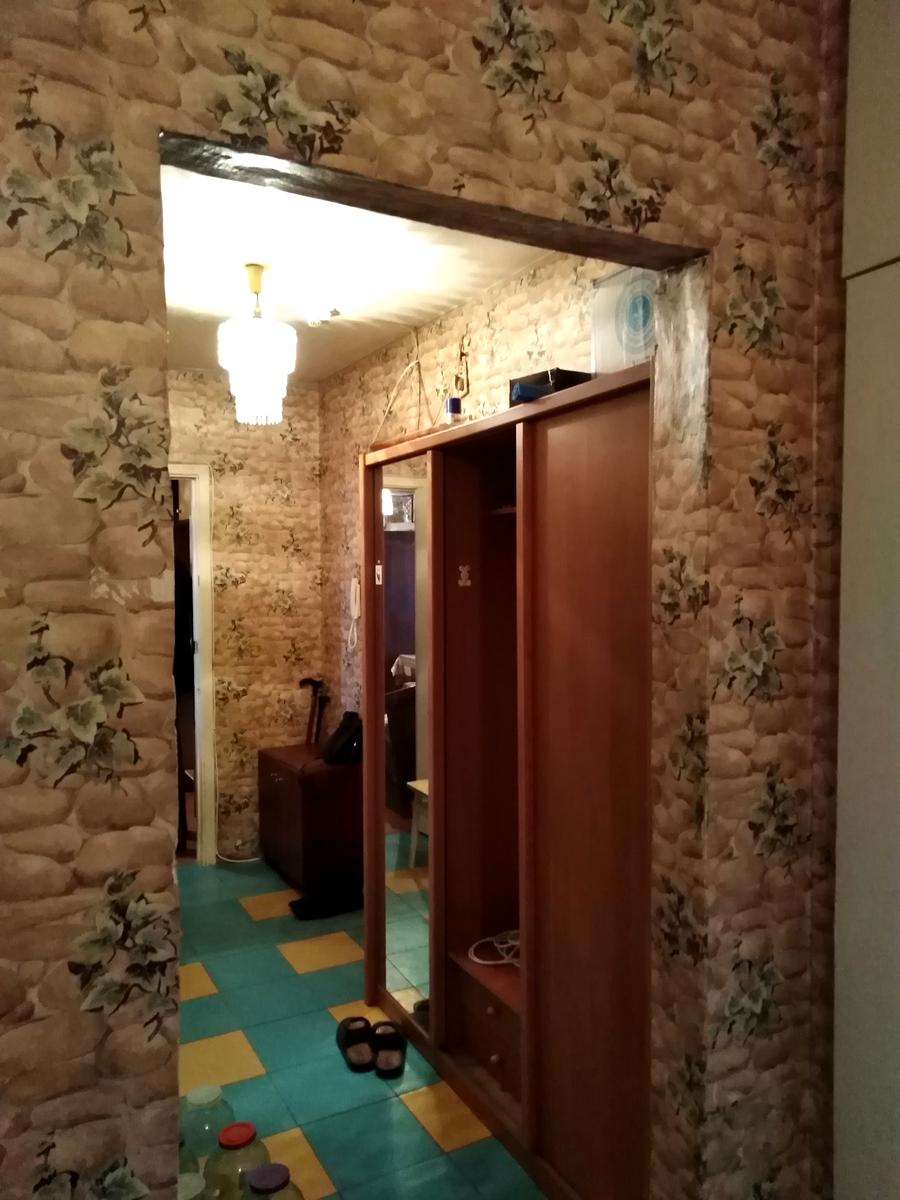 1737866943613175