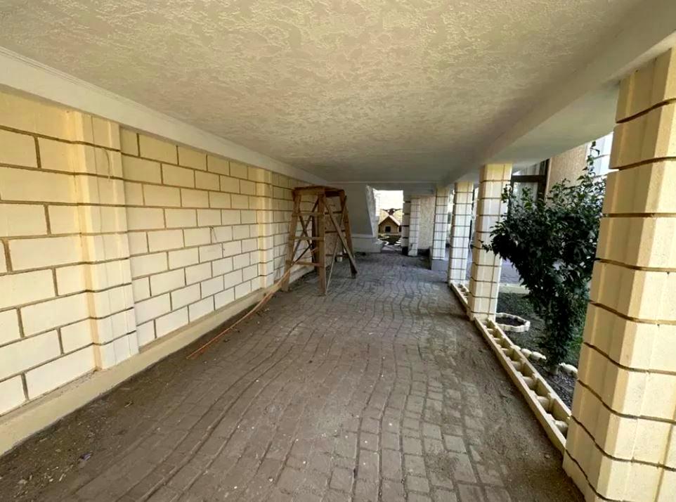 1828293553514180