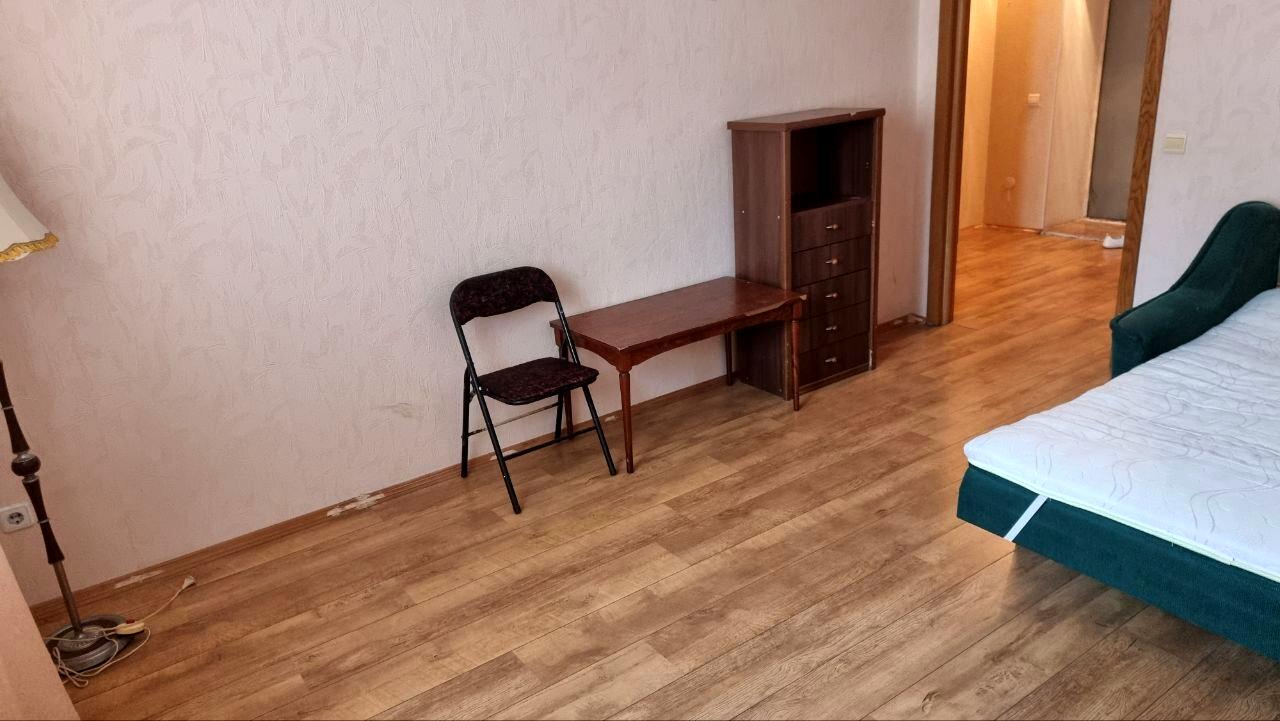1846865135750432