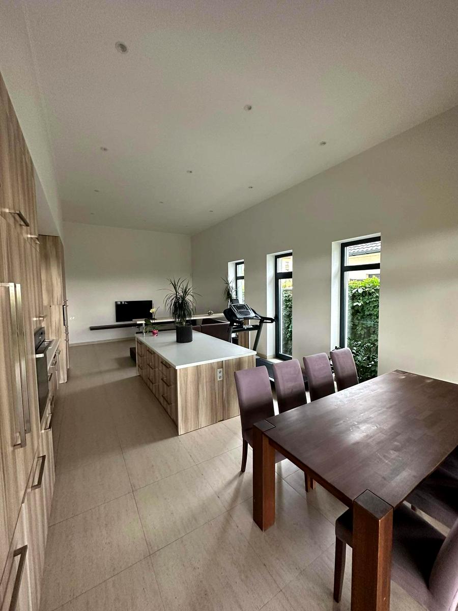 Дом по адресу ул. Университетская (площадь 200 м²) - Atlanta.ua - фото 14