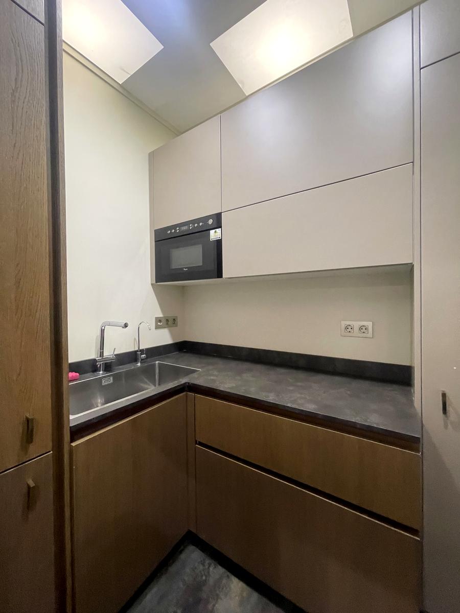 1847473403569062