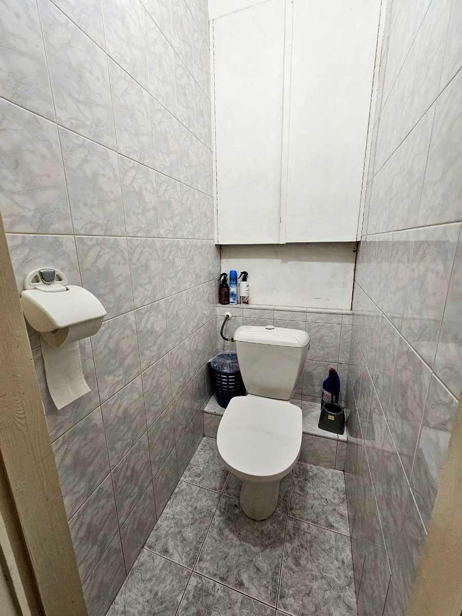 1847593836844469
