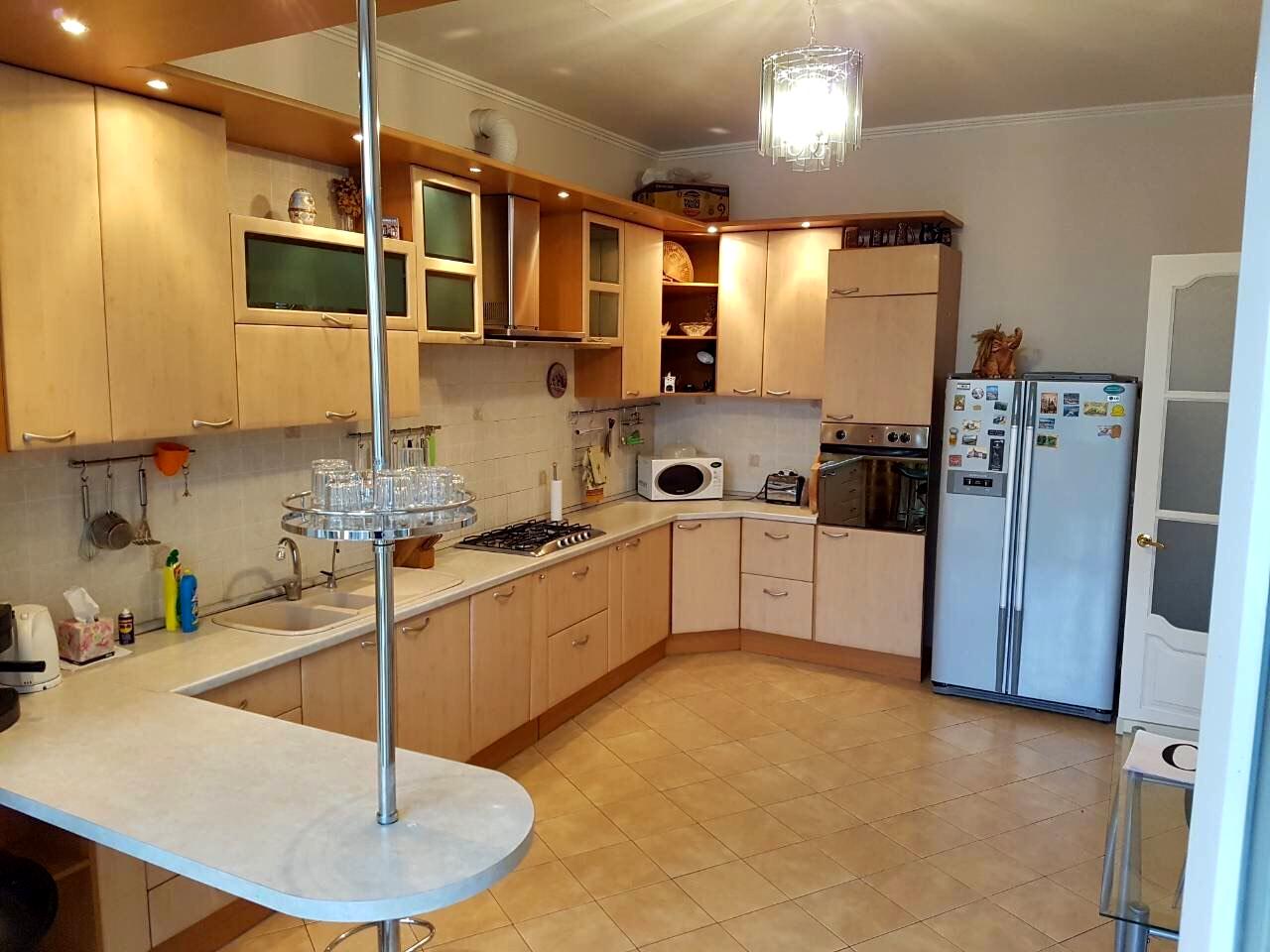 Багатокімнатна квартира за адресою Каркашадзе пров. (площа 175 м²) Багатокімнатна квартира за адресою Каркашадзе пров. (площа 175 м²) - Atlanta.ua