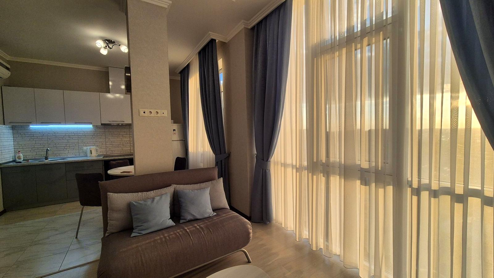 1848108335602040