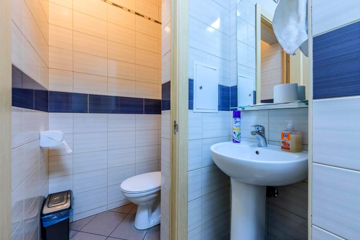 Комерційна нерухомість за адресою вул. Сирецька (площа 358 м²) - Atlanta.ua - фото 16