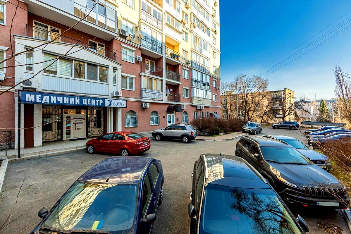 Комерційна нерухомість за адресою вул. Сирецька (площа 358 м²) - Atlanta.ua - фото 19