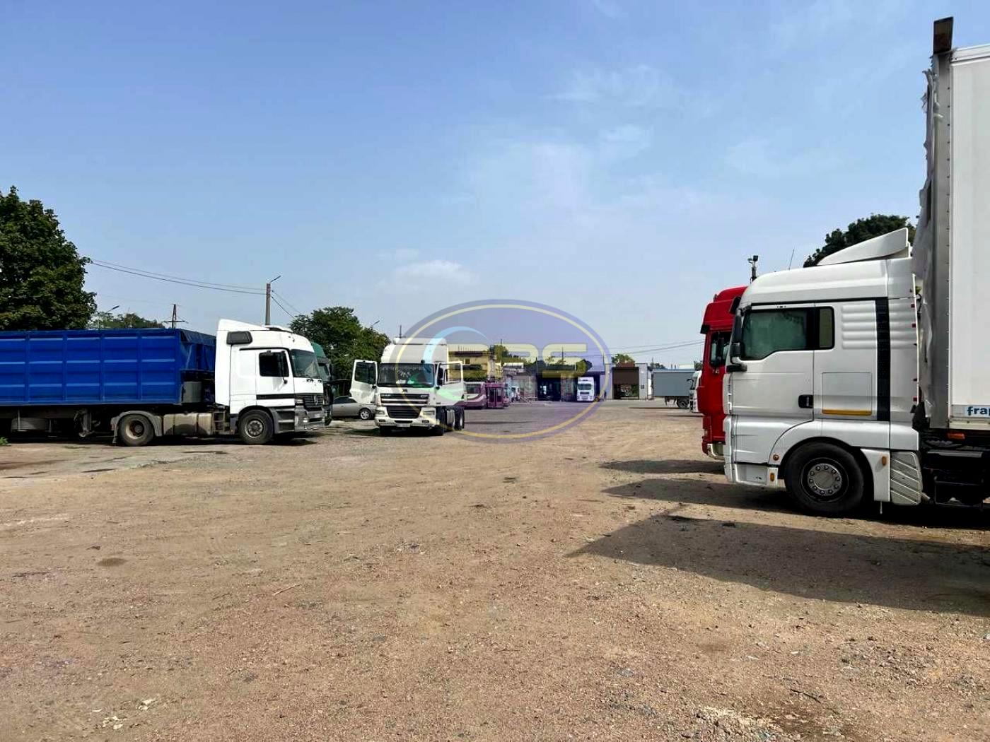 Commercial real estate at (area 1500 m²) - Atlanta.ua - photo 9