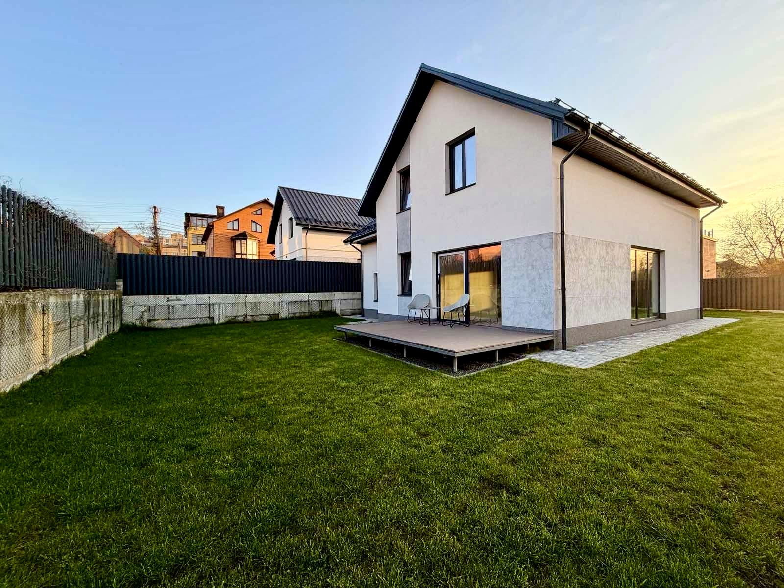 Дом по адресу ул. Полевая (площадь 160 м²) - Atlanta.ua - фото 2