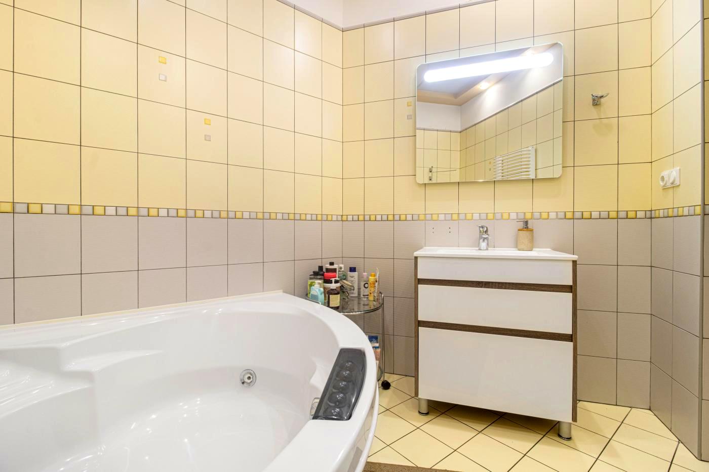 3-rooms apartment apartment by the address st. Akademika Efremova (area 99,2 m²) - Atlanta.ua - photo 3