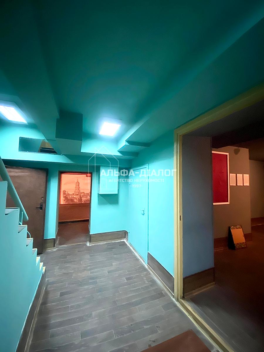Комерційна нерухомість за адресою вул. Золотоустівська (площа 214 м²) - Atlanta.ua - фото 2