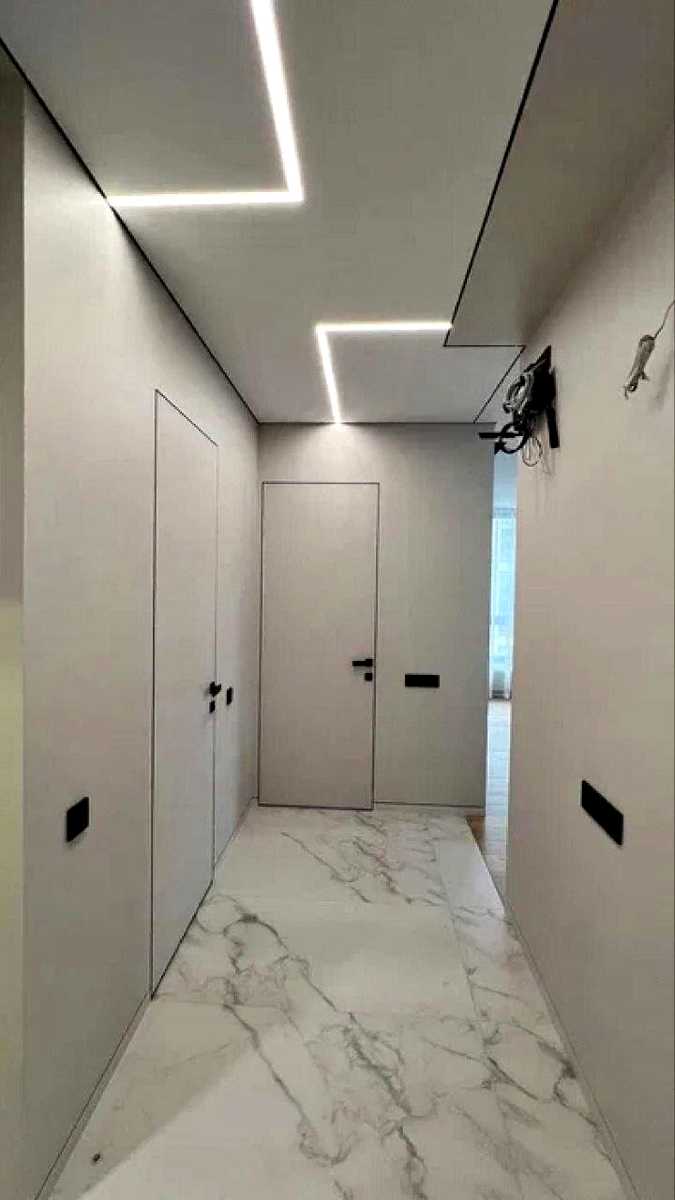 1850040242066327