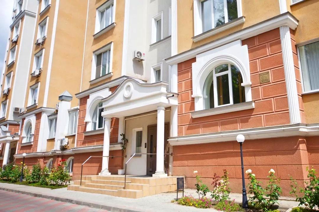 1850091841869073