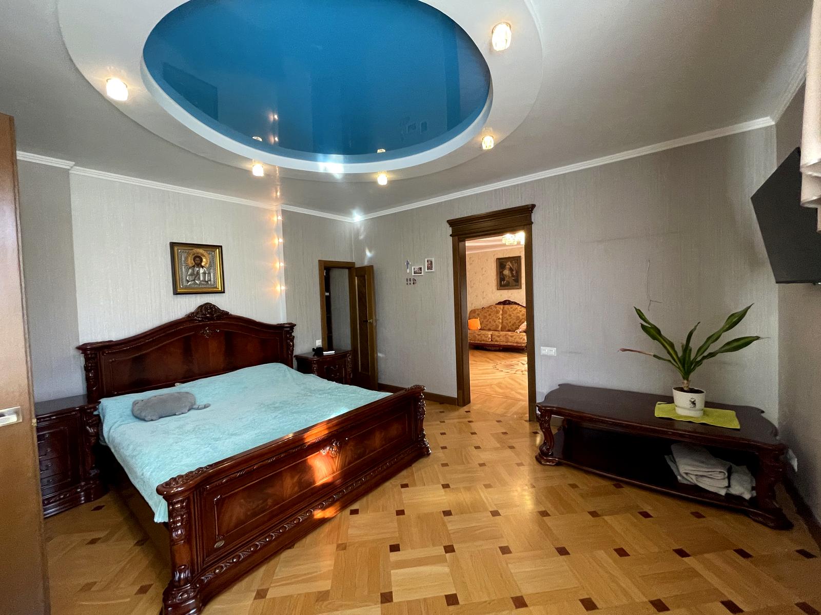 Дом по адресу ул. Салютная (площадь 290 м²) - Atlanta.ua - фото 8