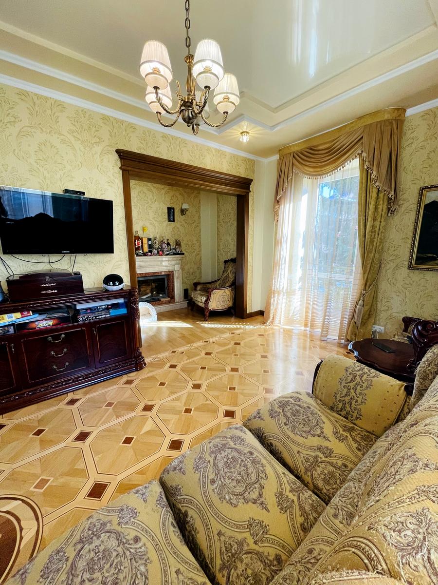 Дом по адресу ул. Салютная (площадь 290 м²) - Atlanta.ua - фото 15