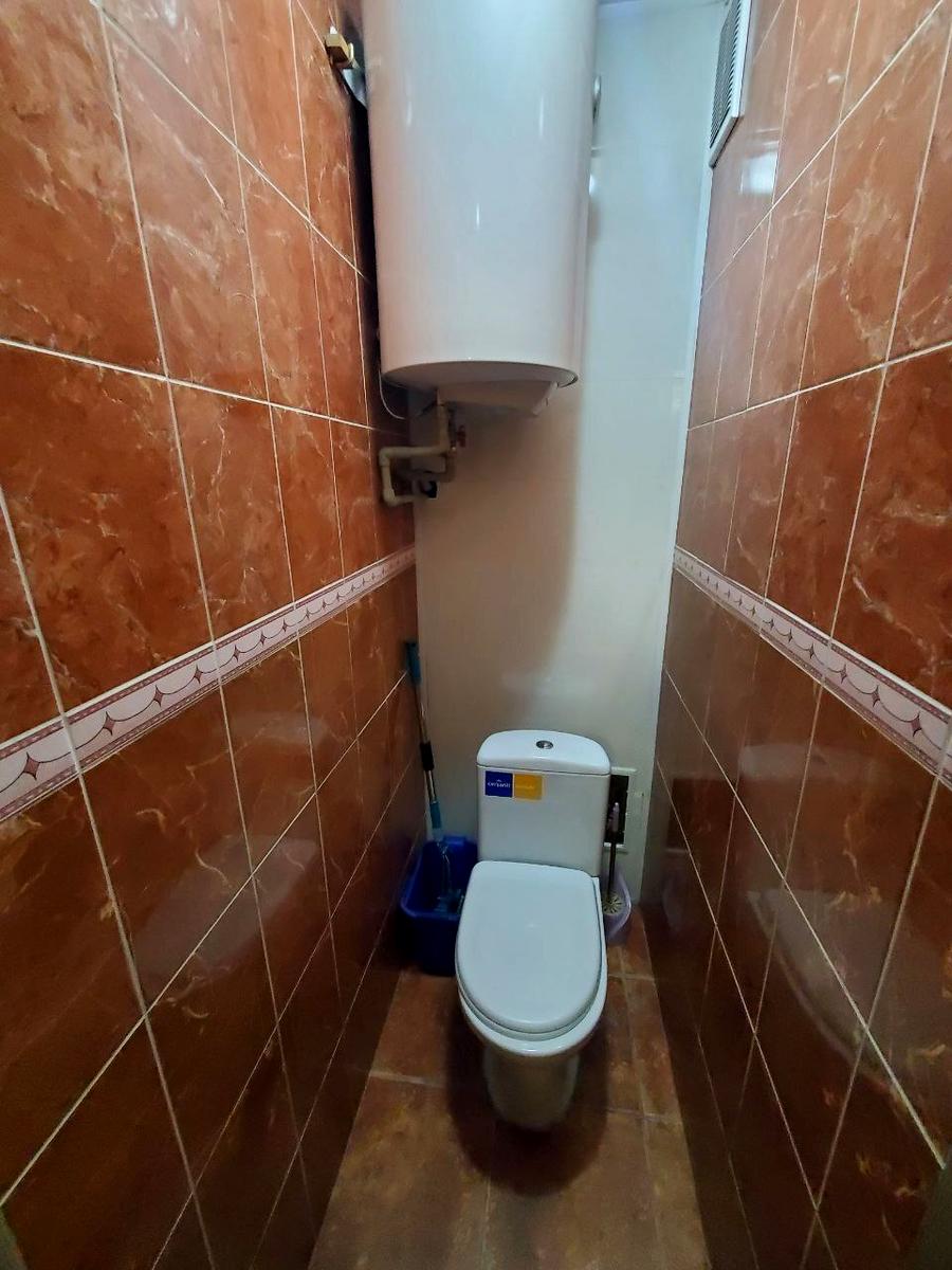 1850237608456522