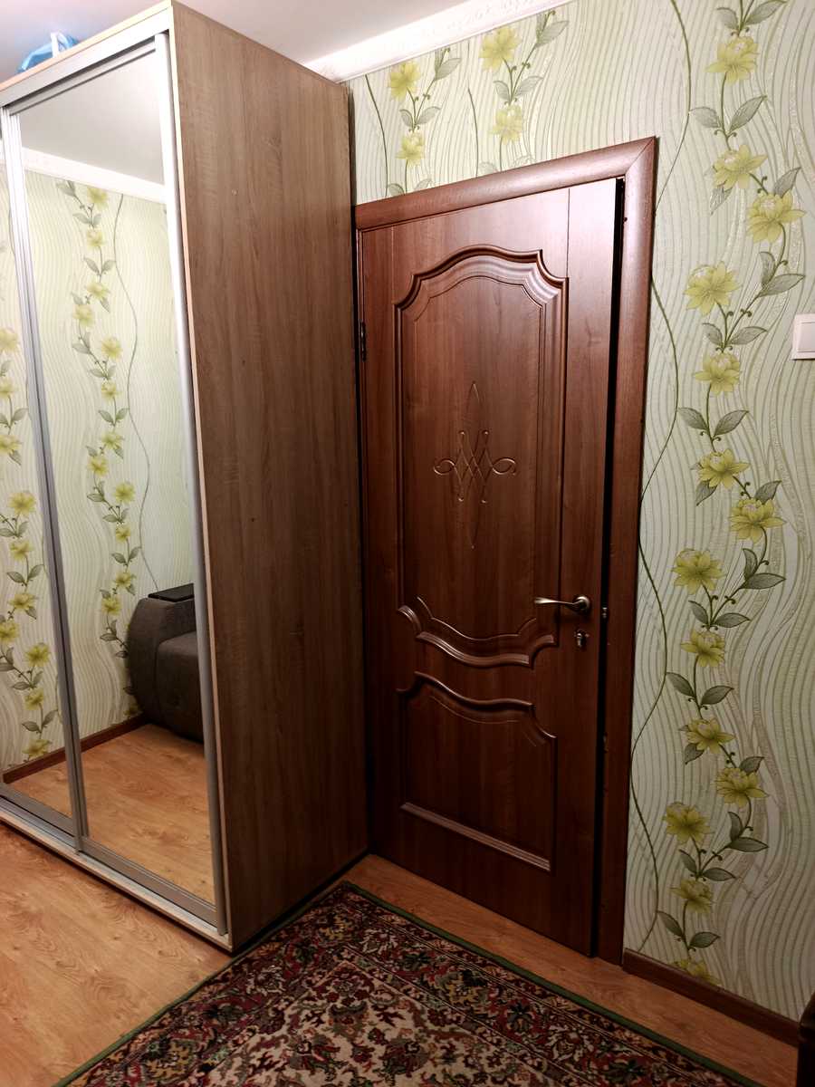 1850286756518393