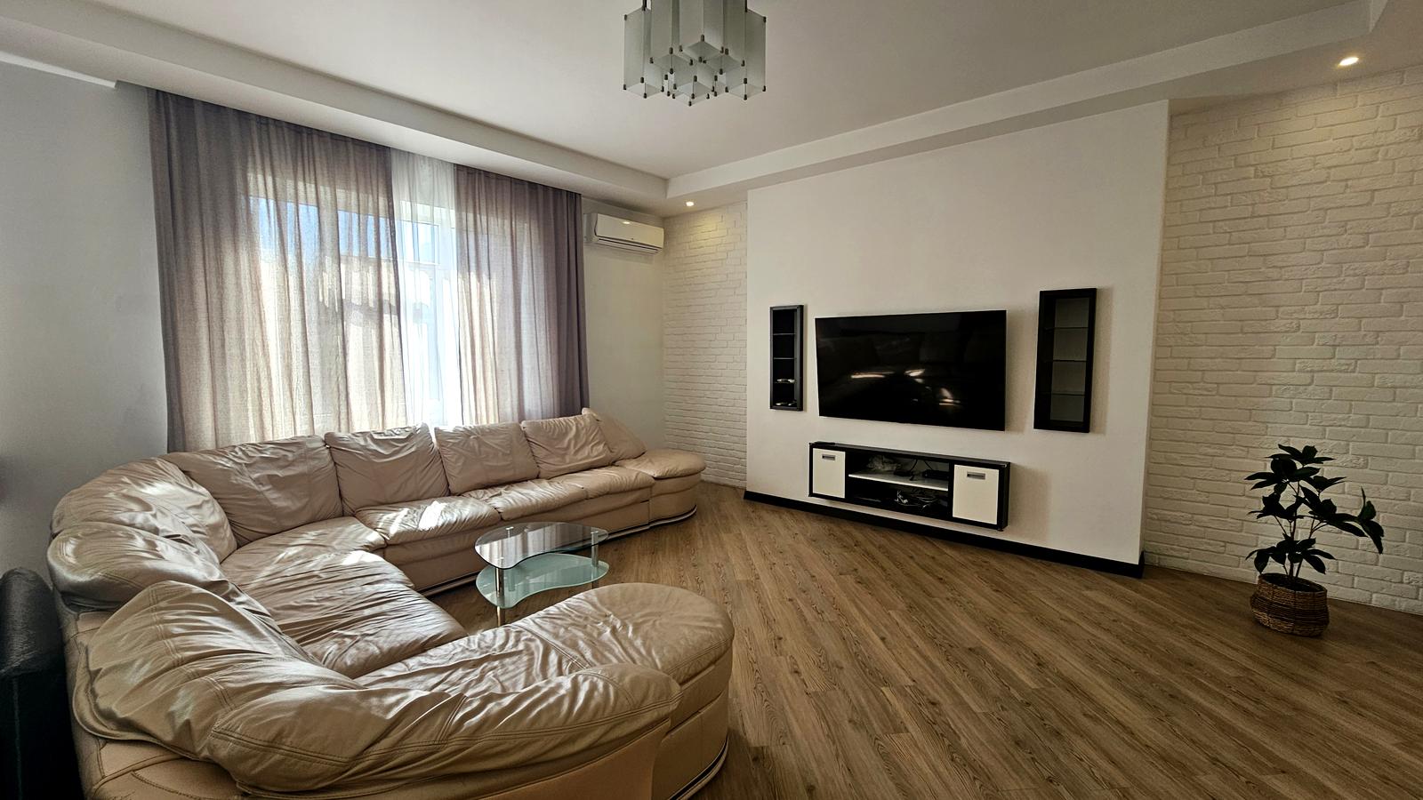 Багатокімнатна квартира за адресою вул. Предславинська (площа 140 м²) - Atlanta.ua - фото 2