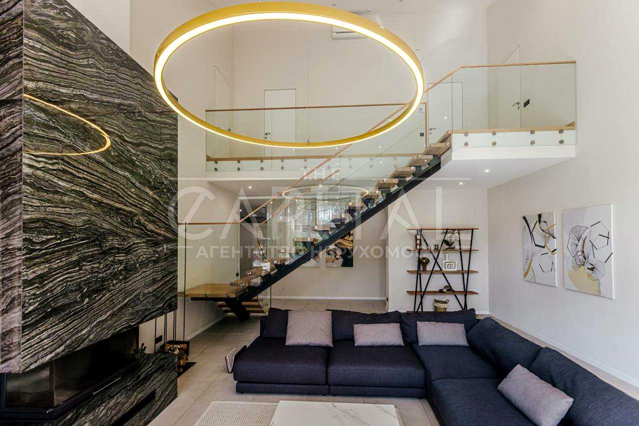 1850582465613000