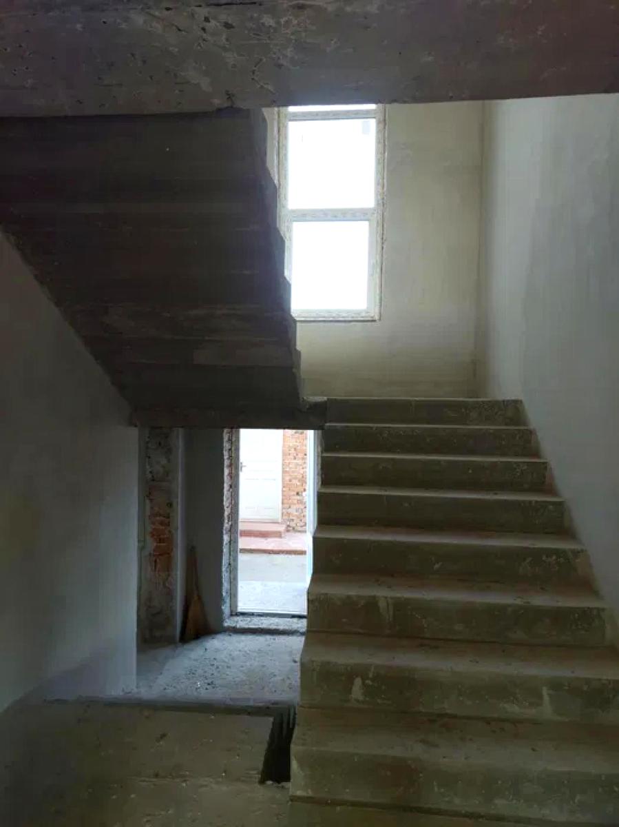1850653633723505