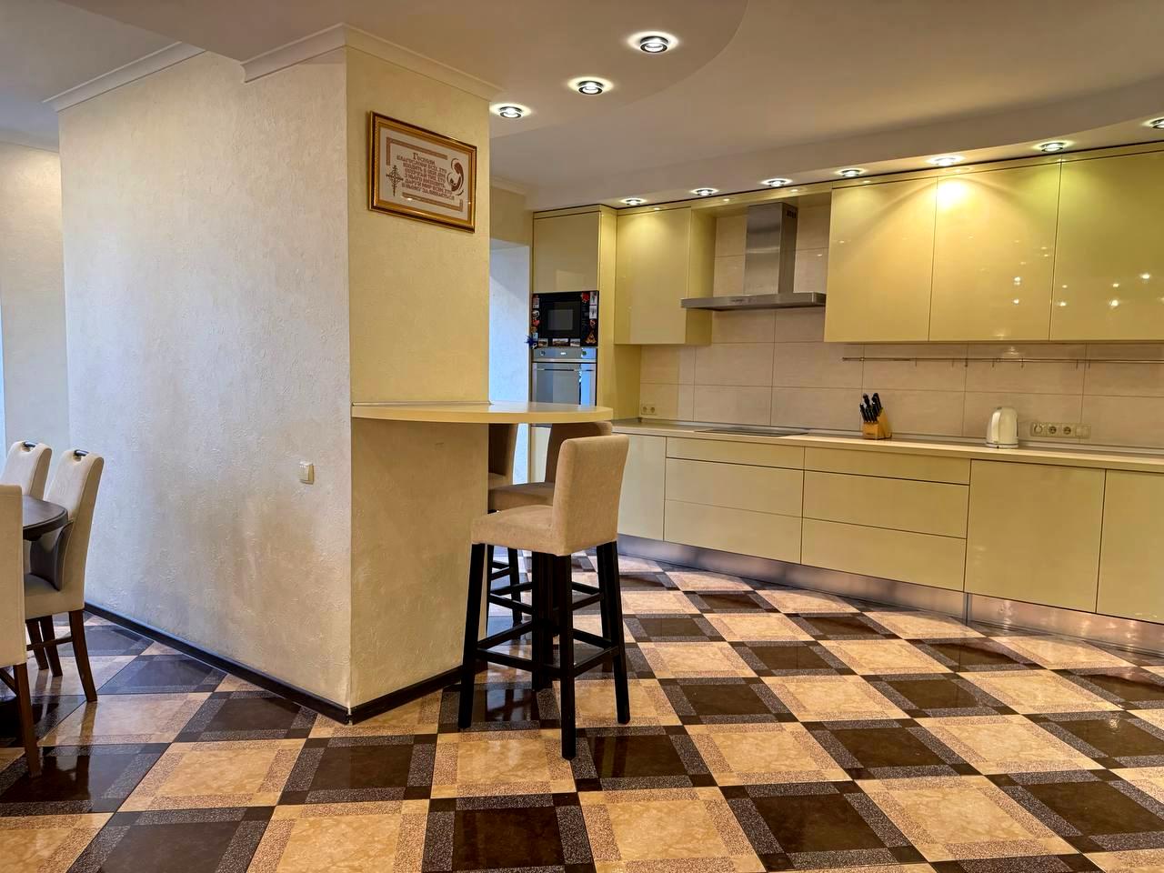 Багатокімнатна квартира за адресою вул. Відпочинку (площа 155 м²) - Atlanta.ua - фото 4