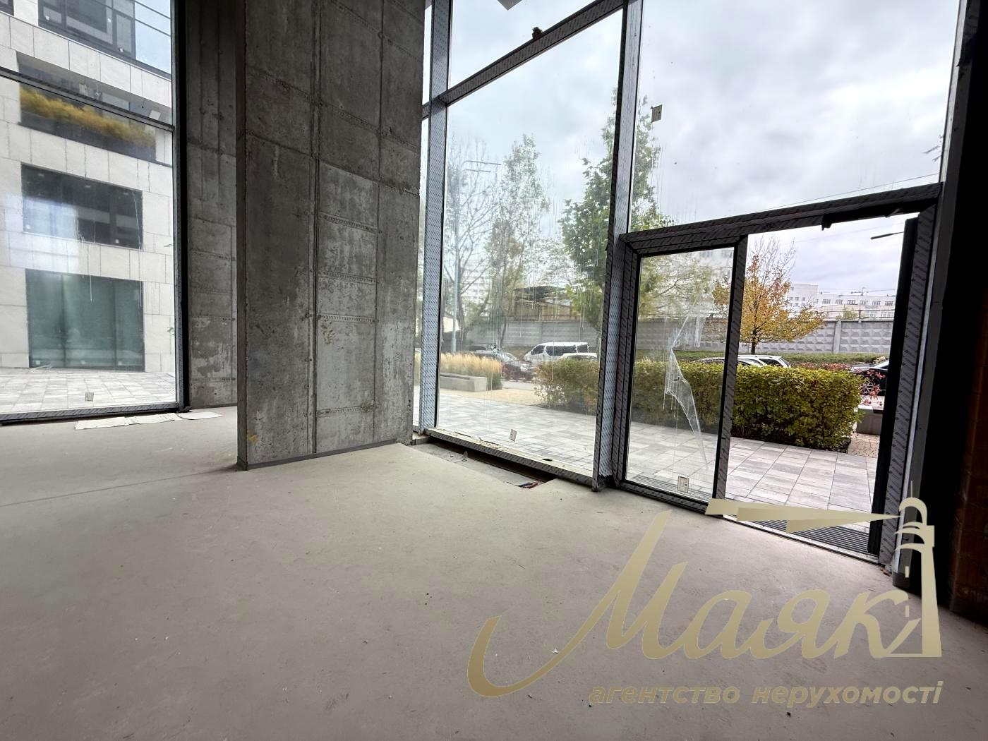 Commercial real estate at (area 244 m²) - Atlanta.ua - photo 11