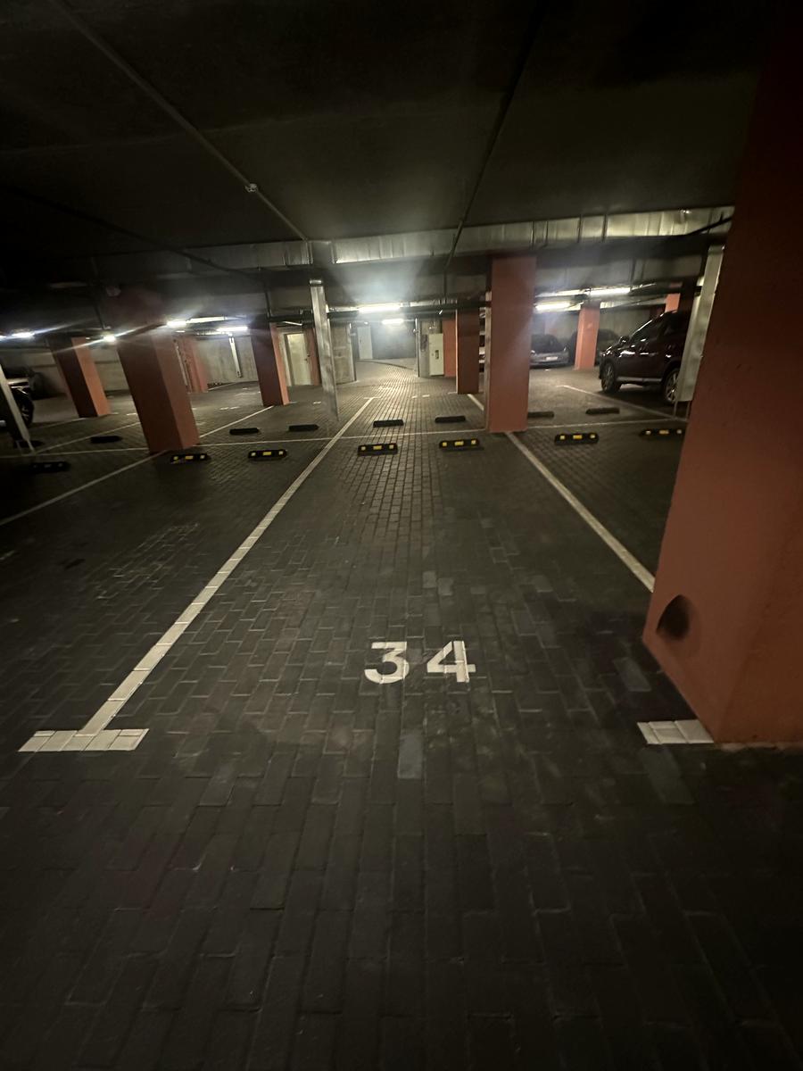 1851409227792835