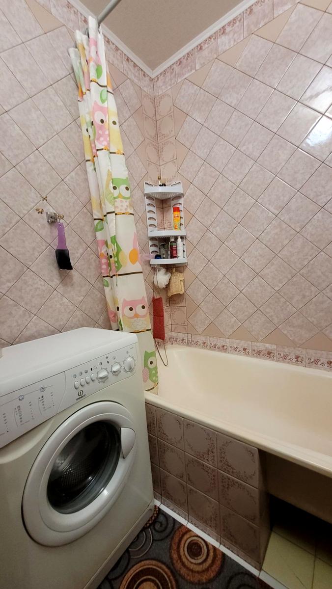 1842779387633191