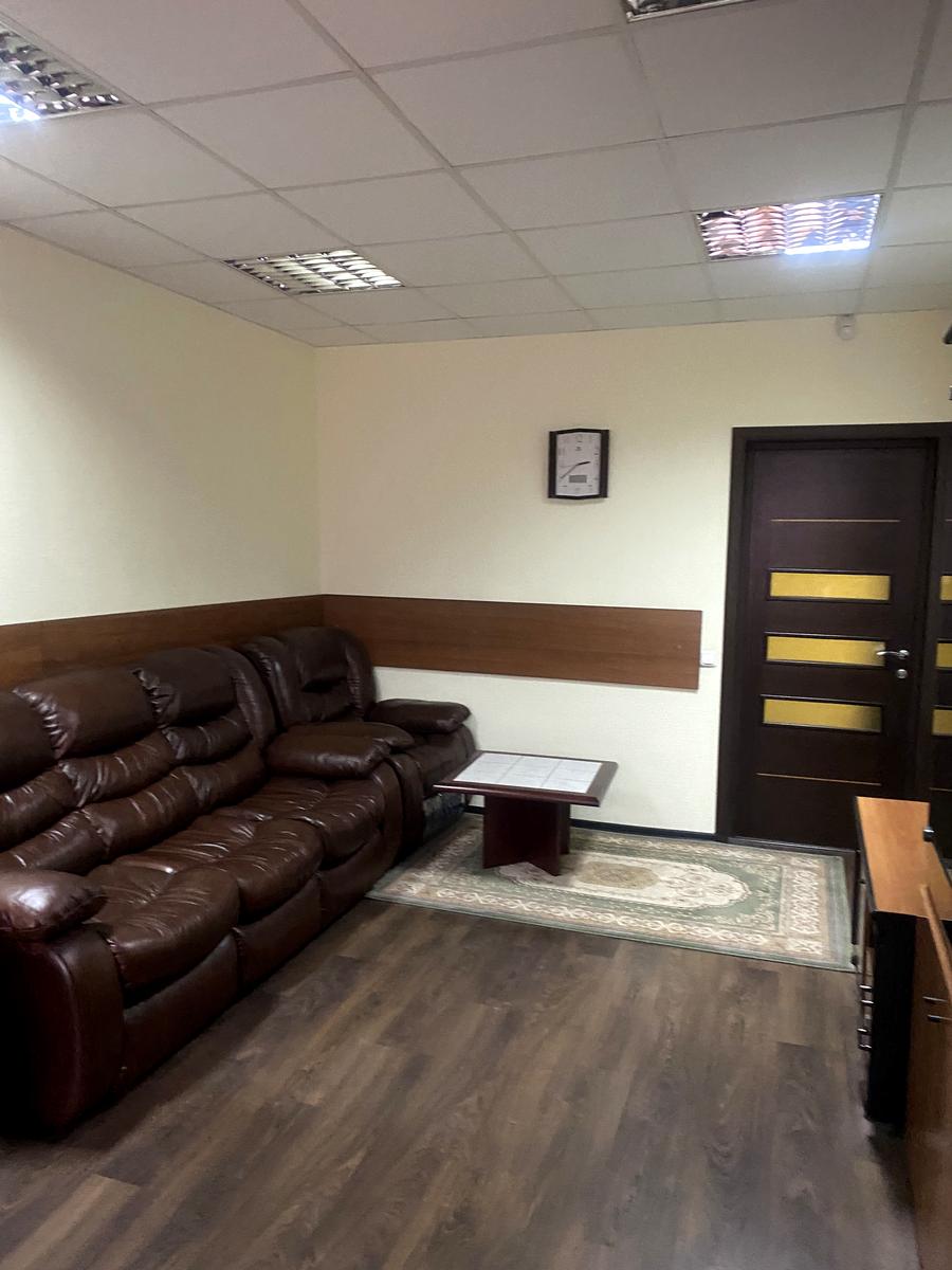 Многокомнатная квартира по адресу (площадь 117 м²) - Atlanta.ua