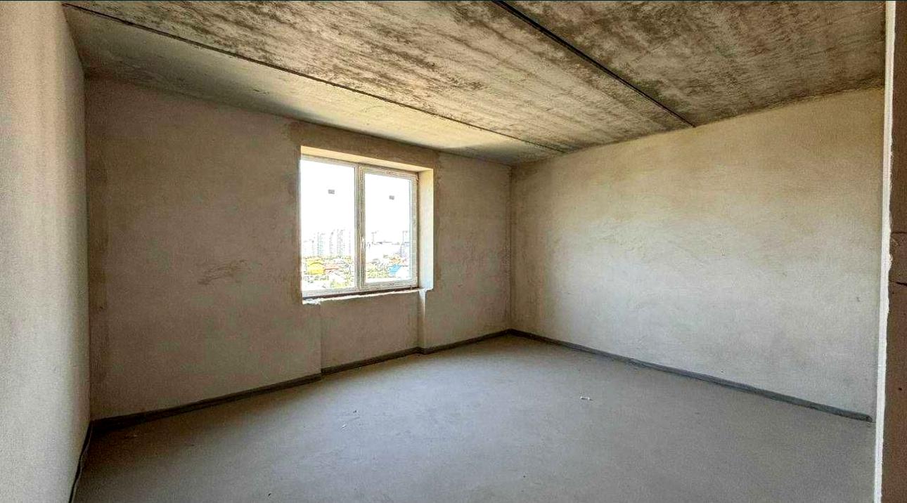 1838087034838202