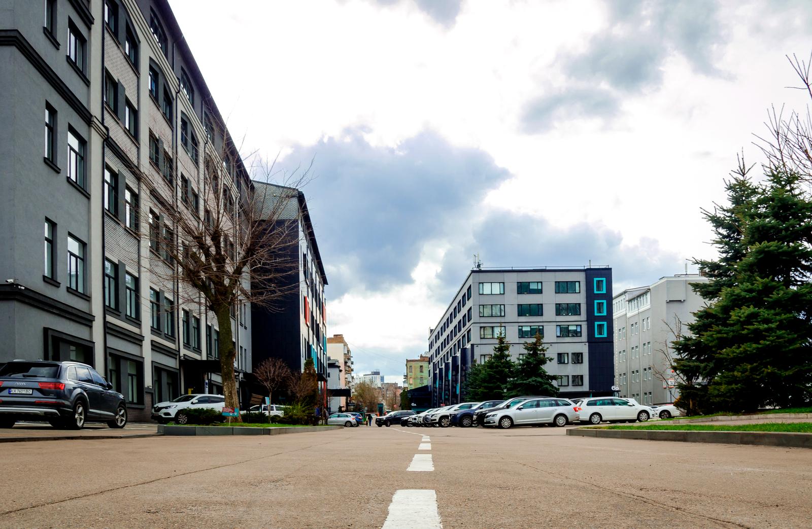 1836433210628203