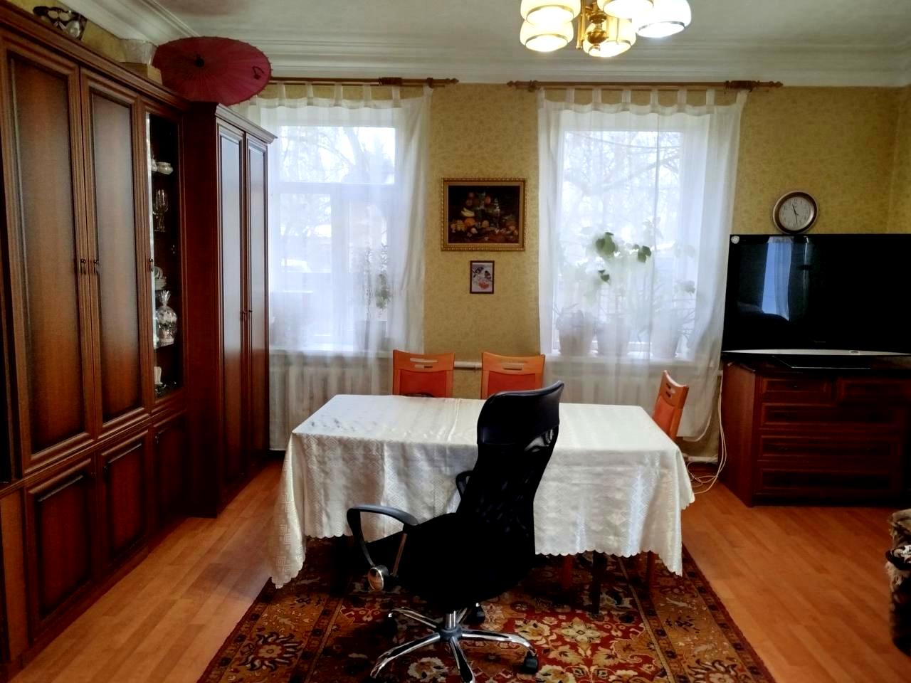 1818602803803206