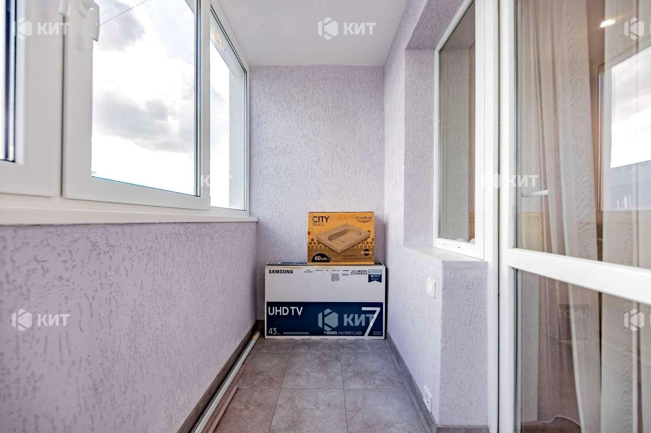 1843961653963210
