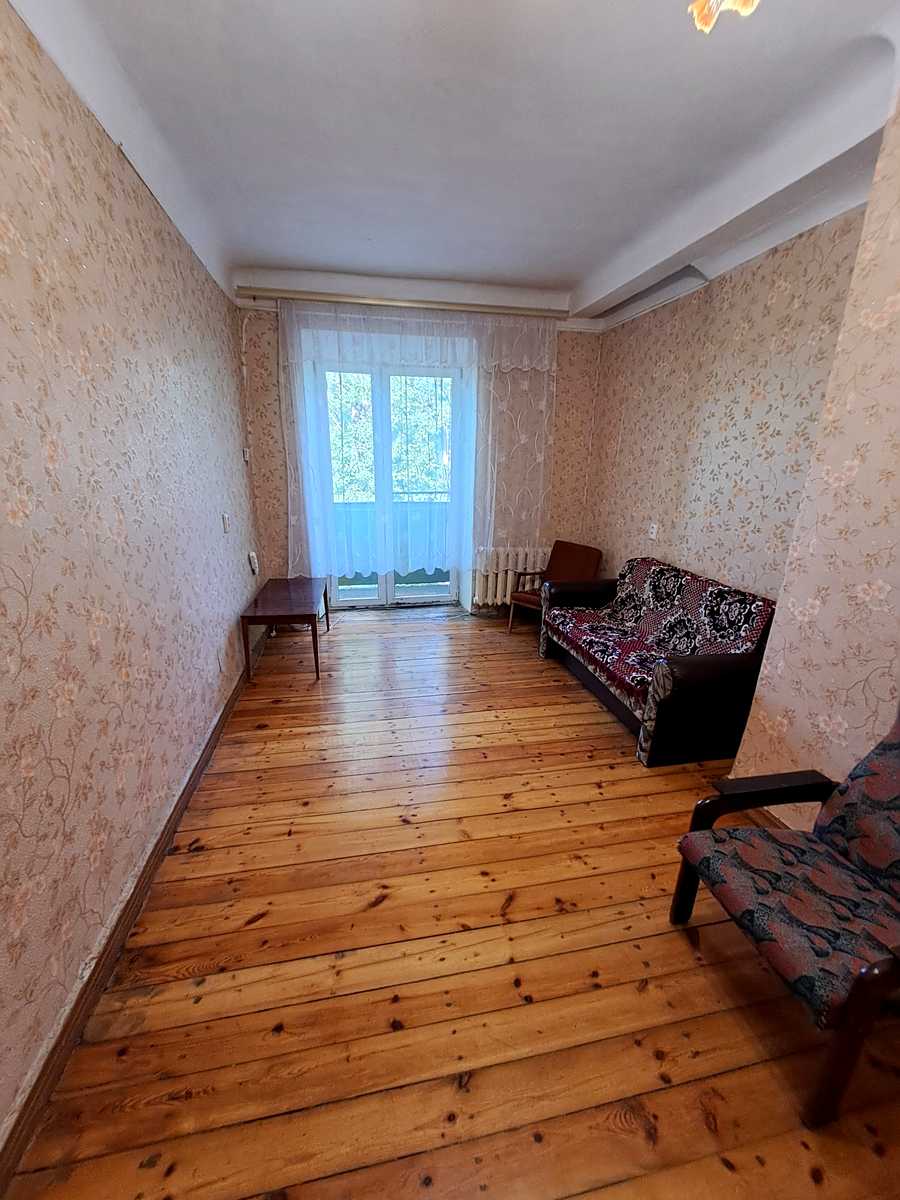 1833014216271226