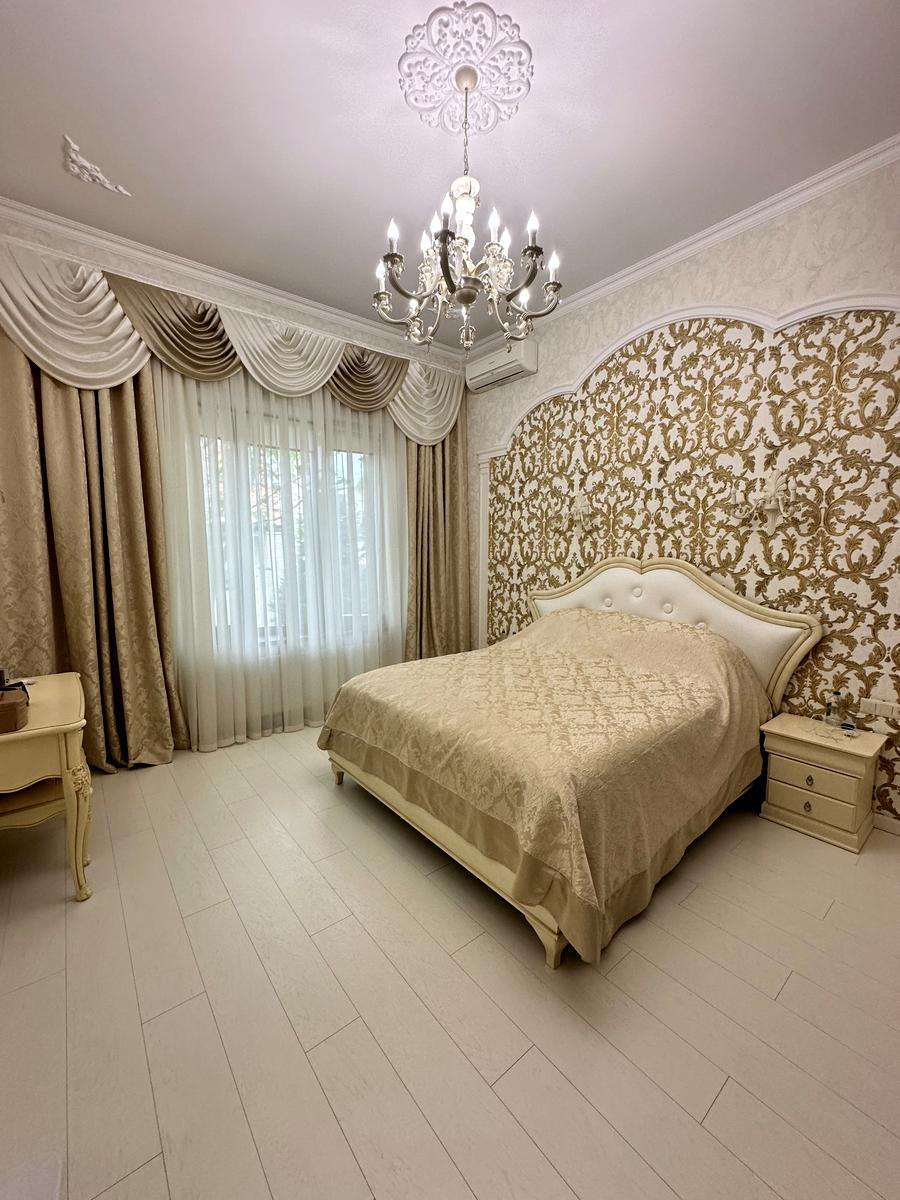 Дом по адресу ул. Красивая (площадь 300 м²) - imageAlt 9 Дом по адресу ул. Красивая (площадь 300 м²) - Atlanta.ua - imageAlt 9