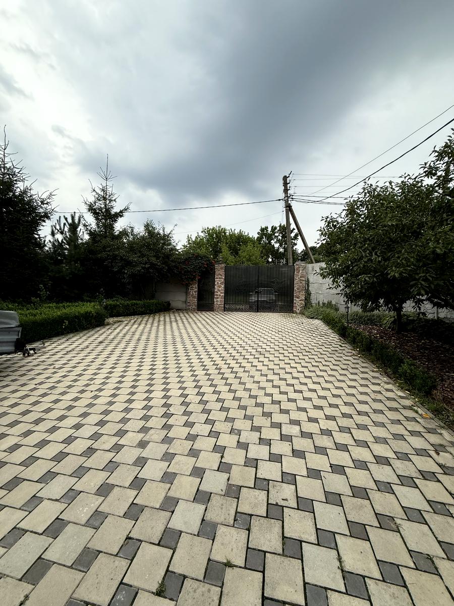 1839097051791229