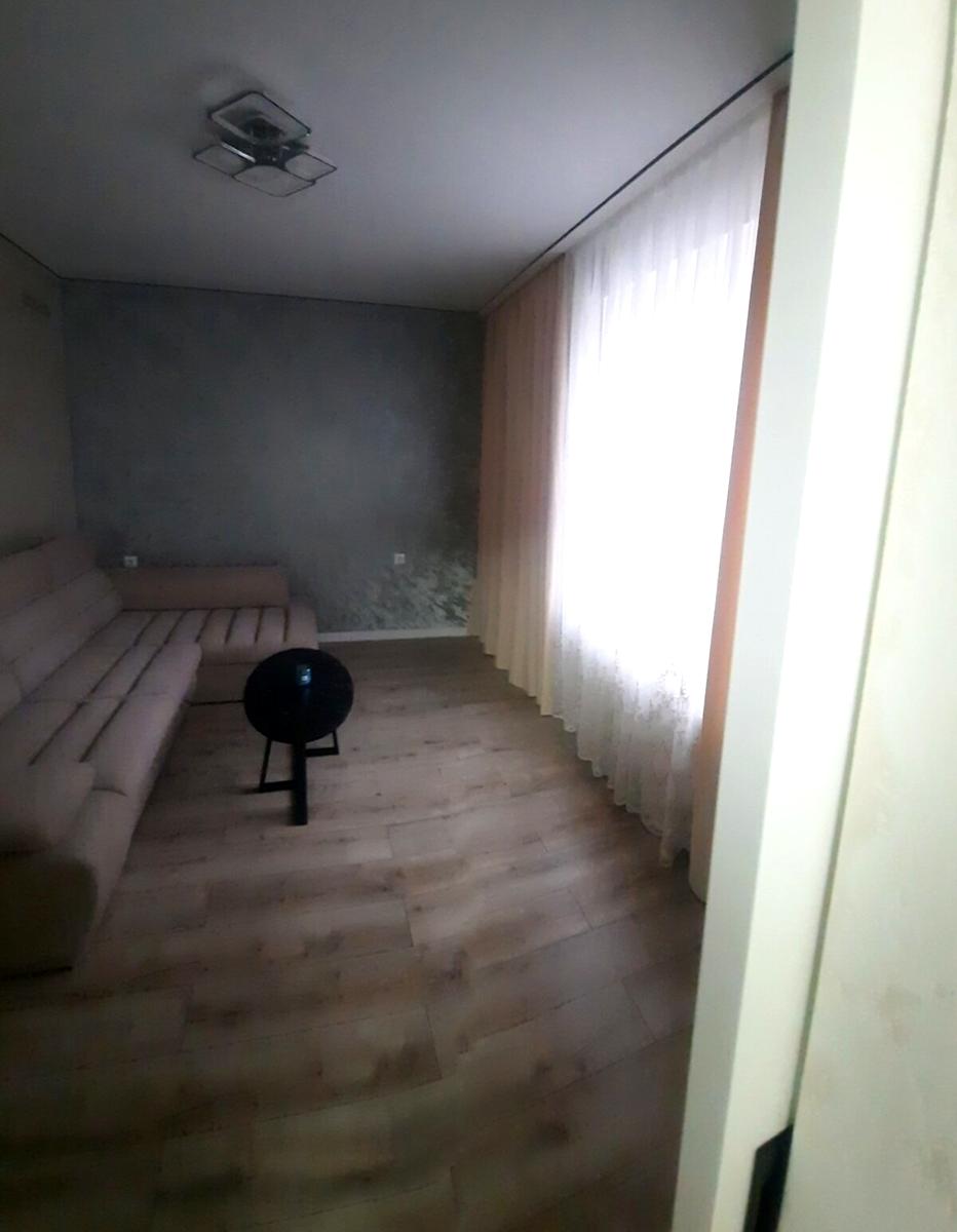 1839894075313023