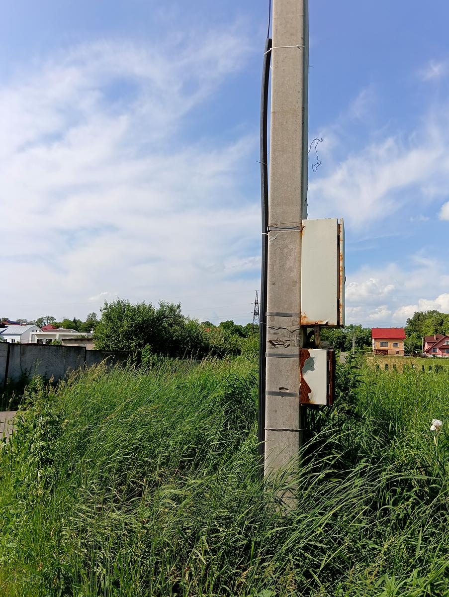 1834912614342240