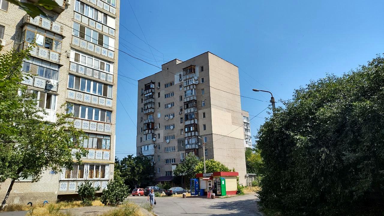1839276749995240