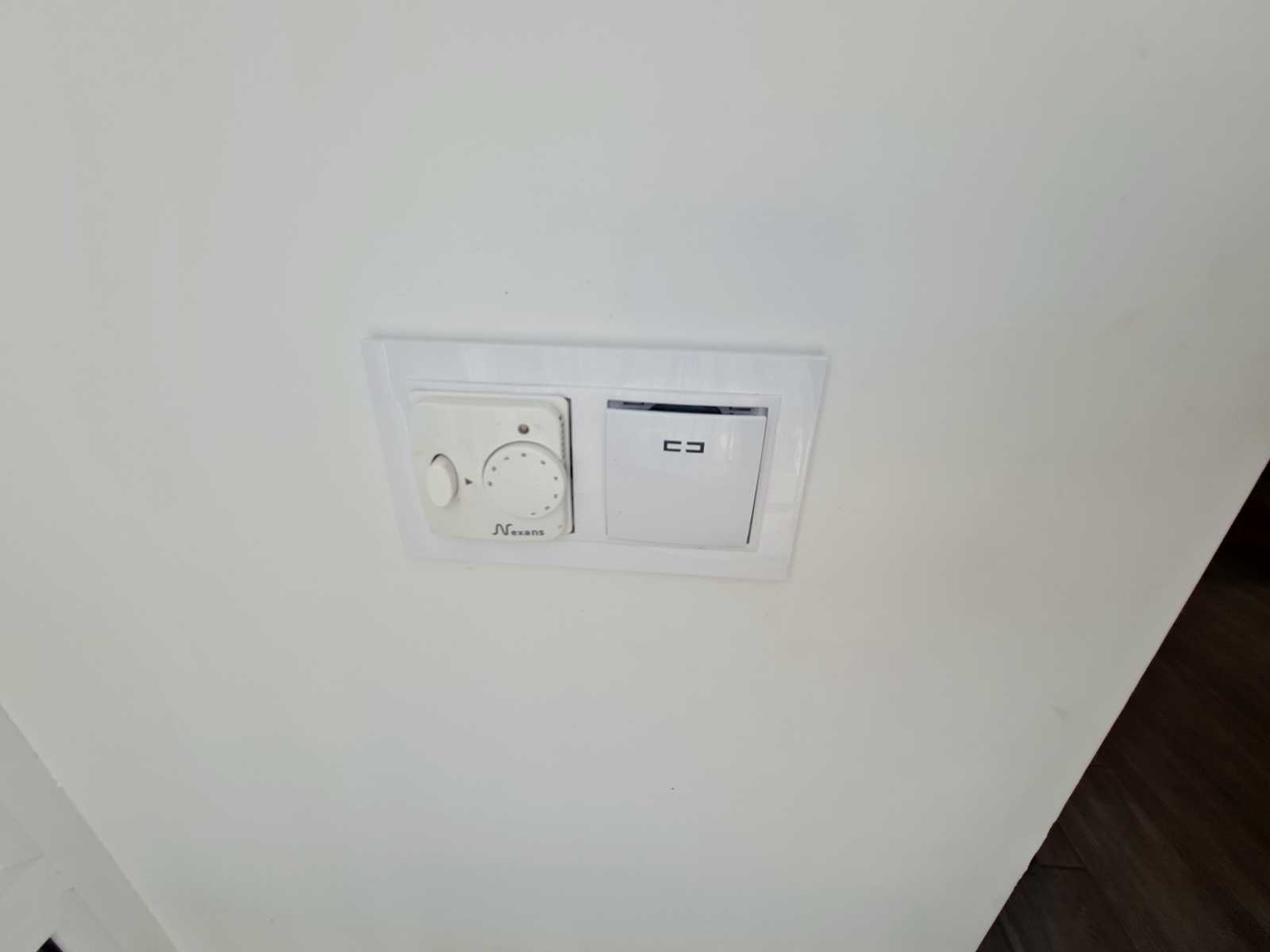 1777301635112241