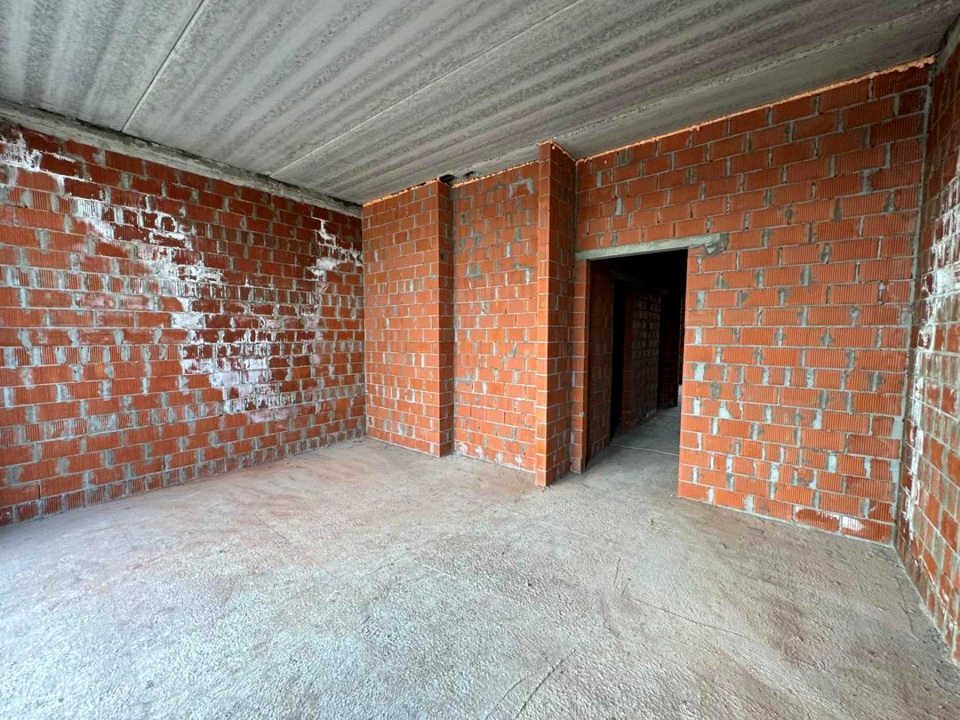 1841767739357241
