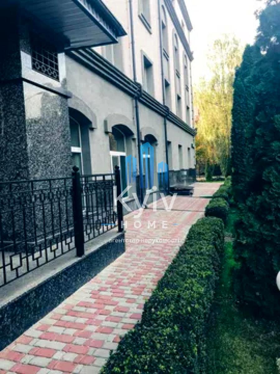 Commercial real estate at st. Ul Ochakovskaya (area 3926 m²) - Atlanta.ua - photo 3