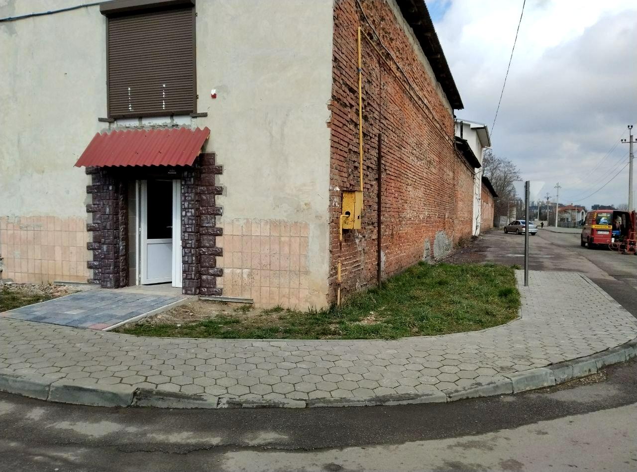 1799848696715247