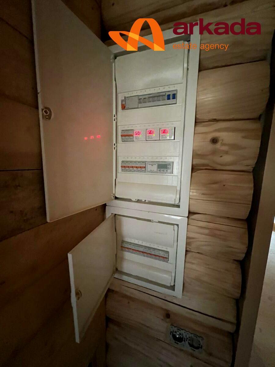1845607795887248