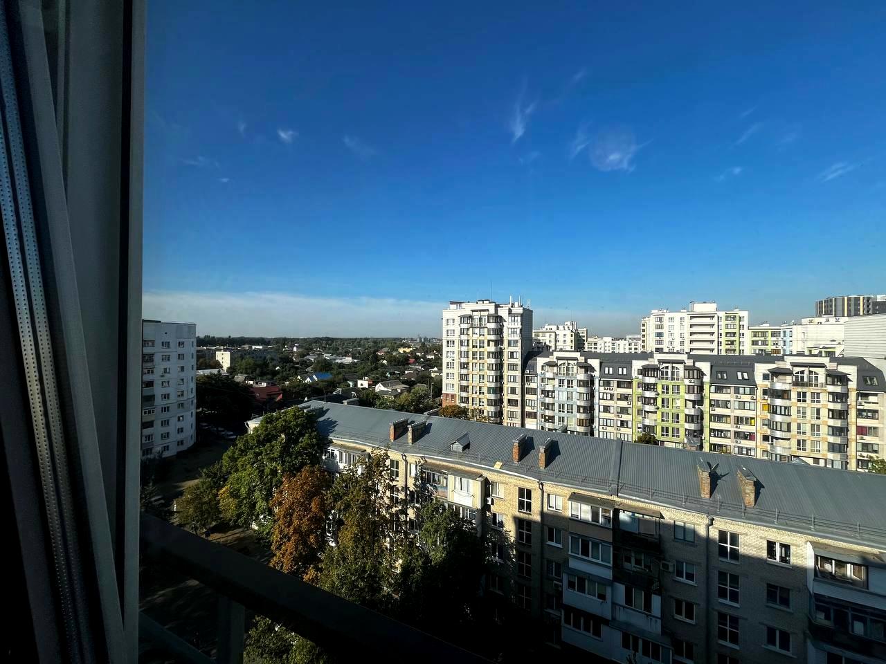 1810072120012256