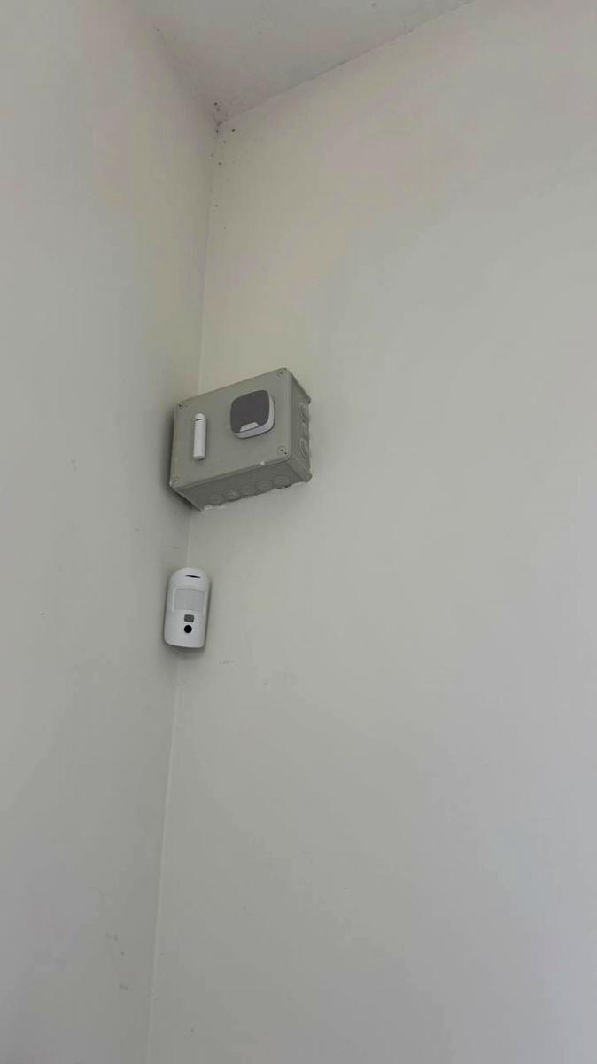 1846595692958256